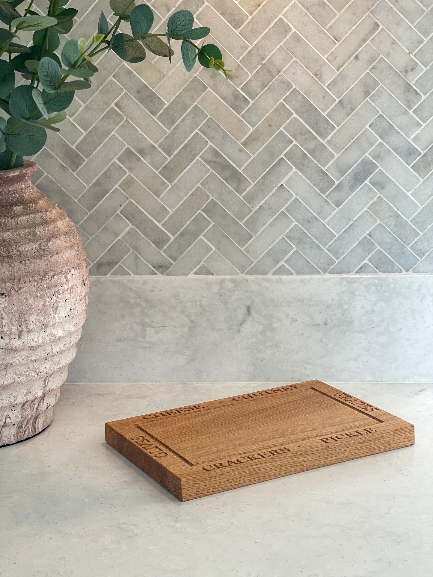 Engraved oak chopping board